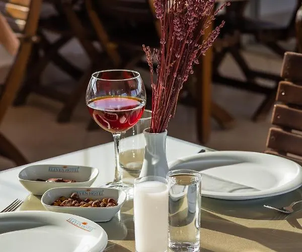 Eleven Hotell Çeşme